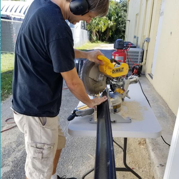 Cutting Crown Molding Moulding using 12" Compound Miter Saw